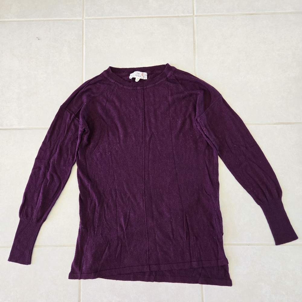 Womens Small Solid Deep Berry Purple Pullover Crewneck Slit Sweater Long Sleeve